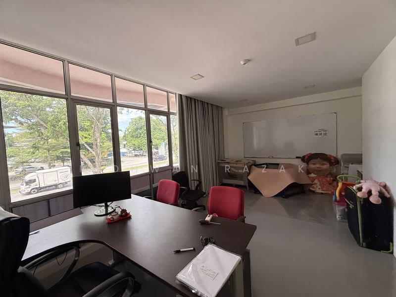Office for Rent in Taman Kencana (Ampang) - Ridhwan Razak - PropertyGuru.com.my