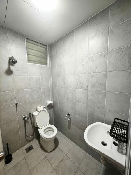 Pangsapuri untuk Disewa di Residensi Falim (PR1MA Falim) - Amie Chong - Bathroom - PropertyGuru.com.my