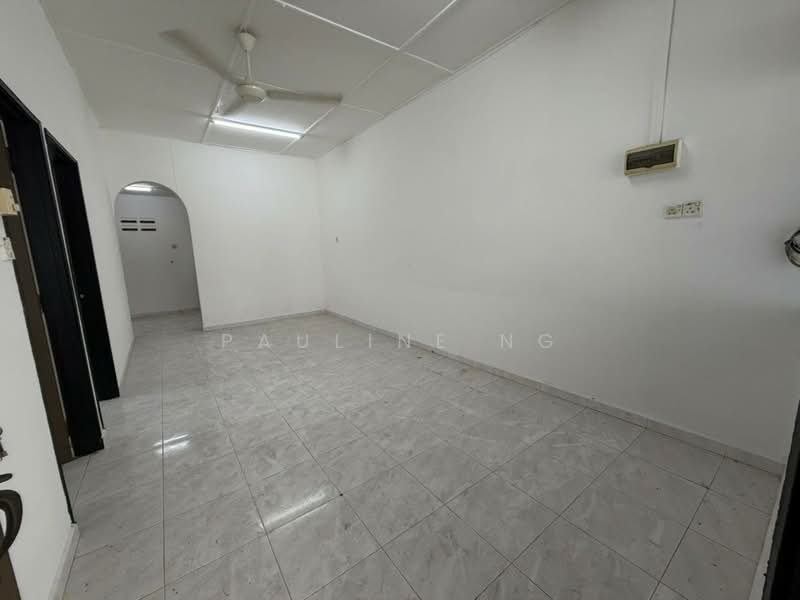 Rumah Flat untuk Dijual di Taman Johor Jaya - Pauline Ng - Interior - PropertyGuru.com.my
