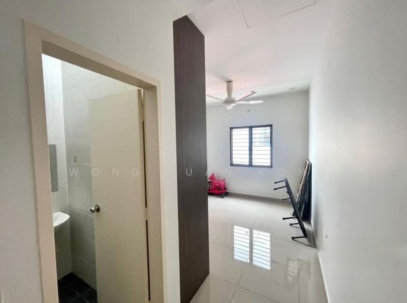 Rumah Teres 2 Tingkat untuk Dijual di Seksyen U13 (Setia Alam) - Wong Yuan Kong - PropertyGuru.com.my