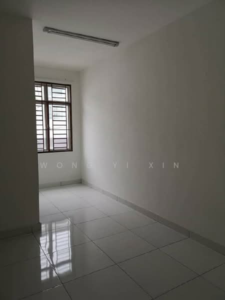 2-storey Terraced House for Sale in Taman Bestari Indah (Ulu Tiram) - Wong Yi Xin - Interior - PropertyGuru.com.my