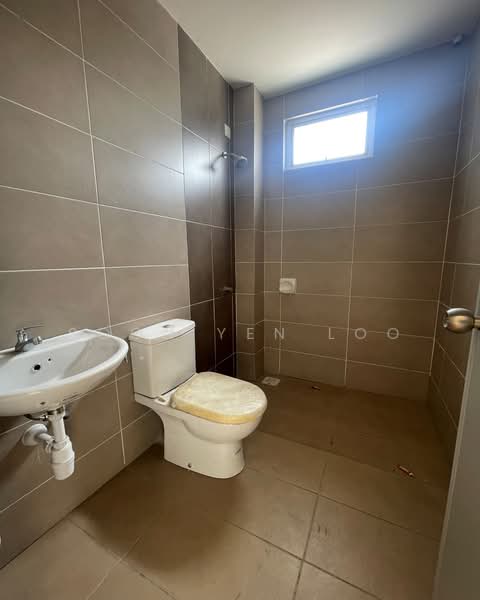 2-storey Terraced House for Sale in Seri Setali (Kuantan) - Soon Yen Loo - Bathroom - PropertyGuru.com.my