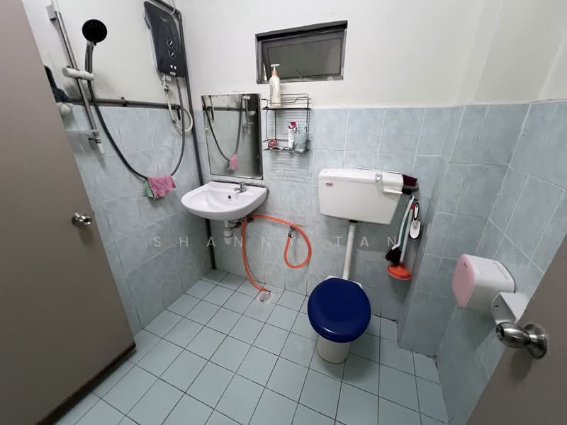 2-storey Terraced House for Sale in Bandar Mahkota Cheras (Cheras) - Shanny Tan - Bathroom - PropertyGuru.com.my