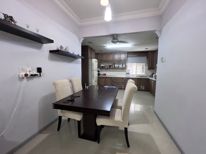 2-storey Terraced House for Sale in Bandar Mahkota Cheras (Cheras) - Shanny Tan - Dining Room - PropertyGuru.com.my