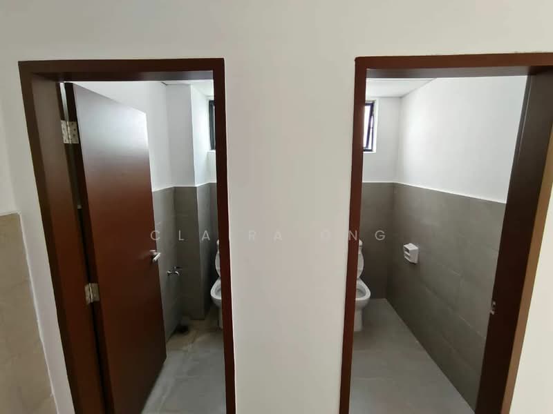 Shop / Office for Rent in Austin Crest (Johor Bahru) - Claira Ong - Bathroom - PropertyGuru.com.my
