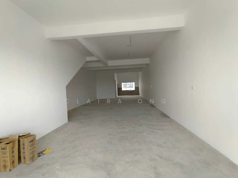 Shop / Office for Rent in Austin Crest (Johor Bahru) - Claira Ong - Interior - PropertyGuru.com.my