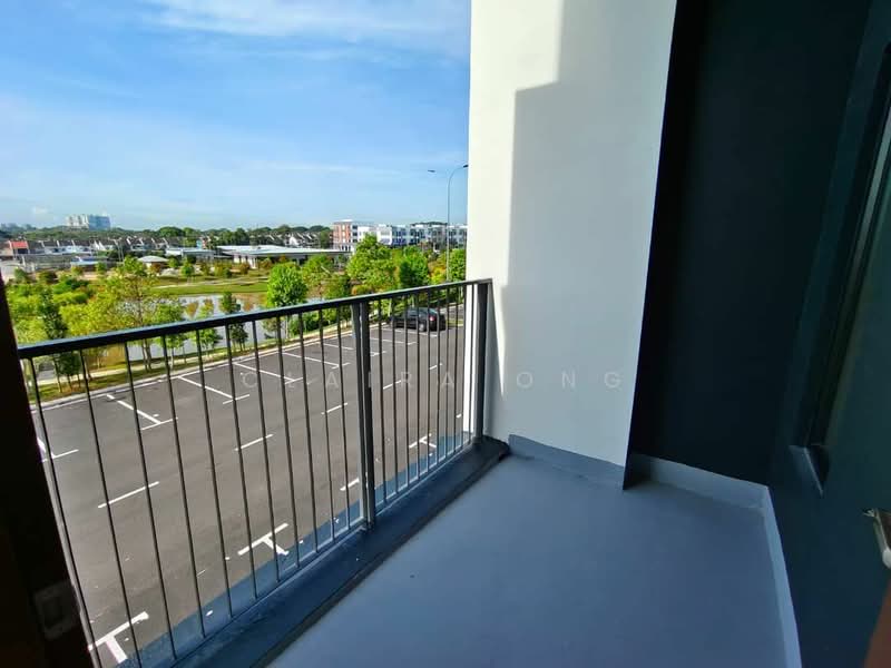 Shop / Office for Rent in Austin Crest (Johor Bahru) - Claira Ong - Balcony - PropertyGuru.com.my