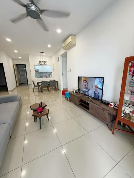 Service Residence for Sale at Seasons Amara Larkin - Wong Yi Xin - Living Room - PropertyGuru.com.my