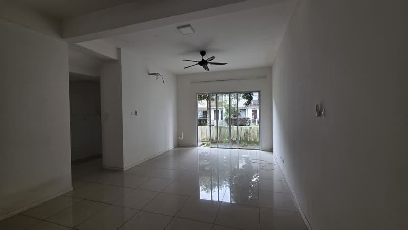 2-storey Terraced House for Sale in Bandar Tropicana Aman (Telok Panglima Garang) - J J - PropertyGuru.com.my