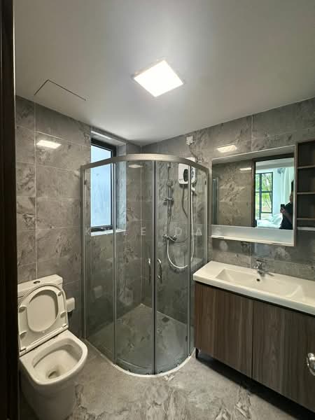 Cluster House for Rent in Forest City (Gelang Patah) - Kyle Das - Bathroom - PropertyGuru.com.my