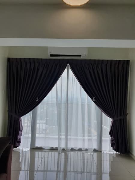 Pangsapuri untuk Disewa di The Venus Residence - John Tee - Living Room - PropertyGuru.com.my