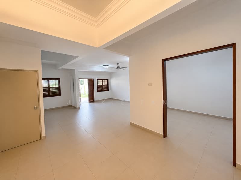2-storey Terraced House for Sale in Damansara Jaya (Petaling Jaya) - Jackie Tan - Living Room - PropertyGuru.com.my