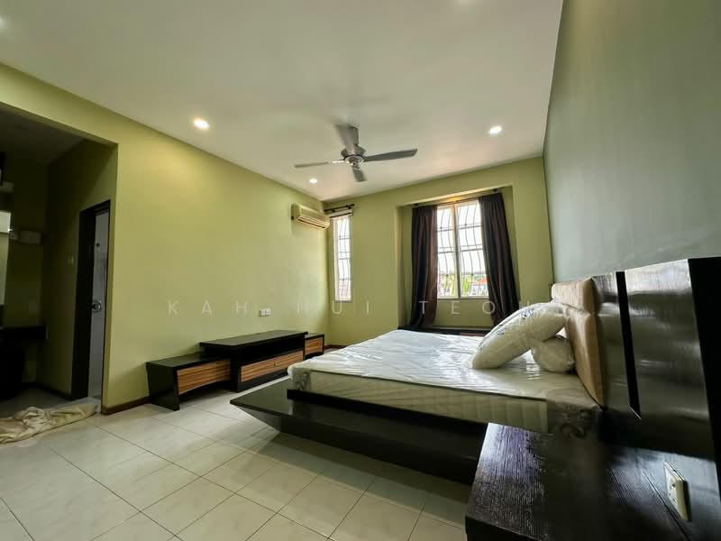 Rumah Teres 2 Tingkat untuk Disewa di Taman Saujana Permai (Bukit Mertajam) - Kah Hui Teoh - Bedroom - PropertyGuru.com.my