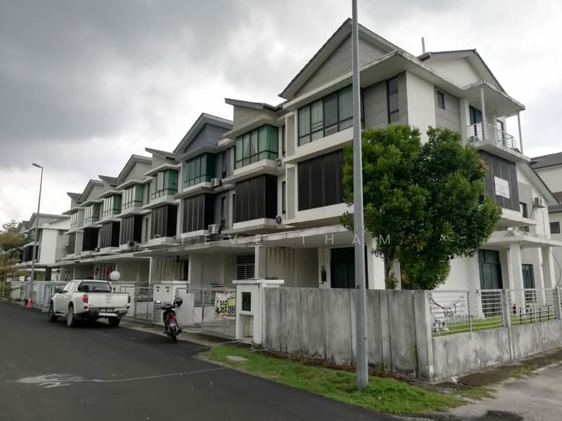 2.5-storey Terraced House for Sale in Bandar Puteri Puchong (Puchong) - Steve Tham - Exterior - PropertyGuru.com.my
