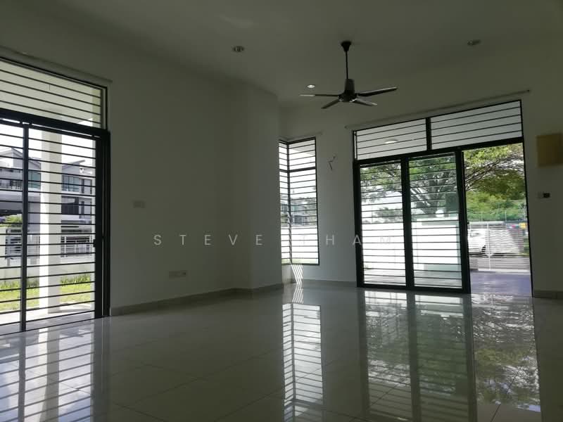 2.5-storey Terraced House for Sale in Bandar Puteri Puchong (Puchong) - Steve Tham - Living Room - PropertyGuru.com.my