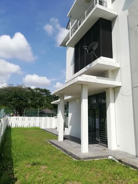 2.5-storey Terraced House for Sale in Bandar Puteri Puchong (Puchong) - Steve Tham - Exterior - PropertyGuru.com.my