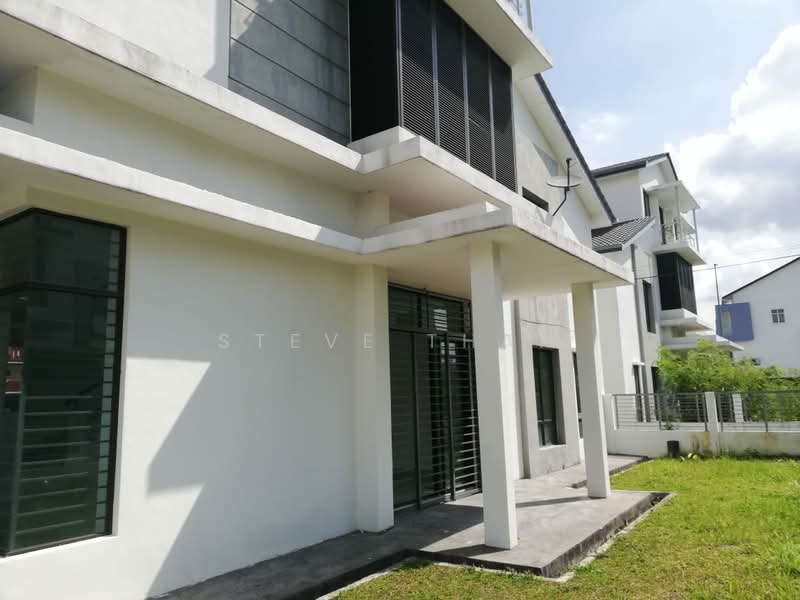 2.5-storey Terraced House for Sale in Bandar Puteri Puchong (Puchong) - Steve Tham - Exterior - PropertyGuru.com.my