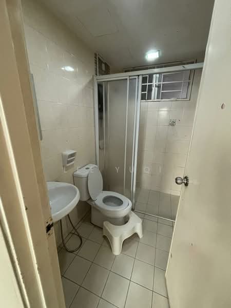 Condominium for Rent at Banjaria Court - Lee Yuqi - Bathroom - PropertyGuru.com.my