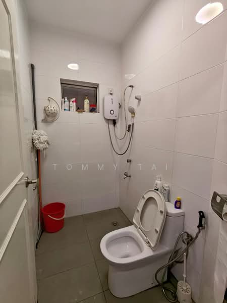 Rumah Teres 2 Tingkat untuk Dijual di Taman Impian Emas (Skudai) - Tommy Tai - Bathroom - PropertyGuru.com.my