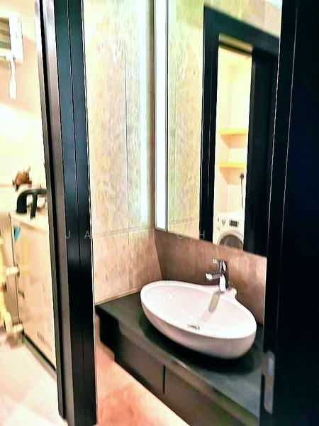 Servis Apartment untuk Dijual di The Ritz-Carlton Residences - Jamie Chen - Bathroom - PropertyGuru.com.my