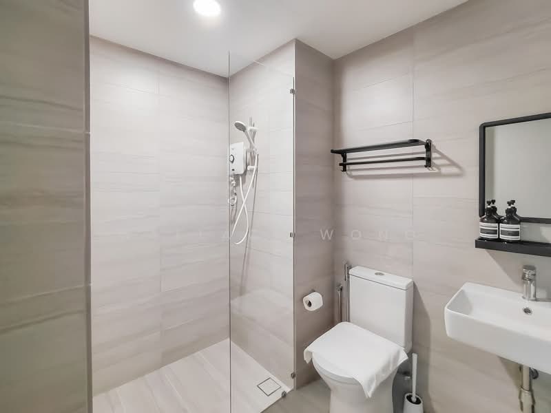 Service Residence for Rent at BeCentral @ i-City - Wallace Wong - Bathroom - PropertyGuru.com.my