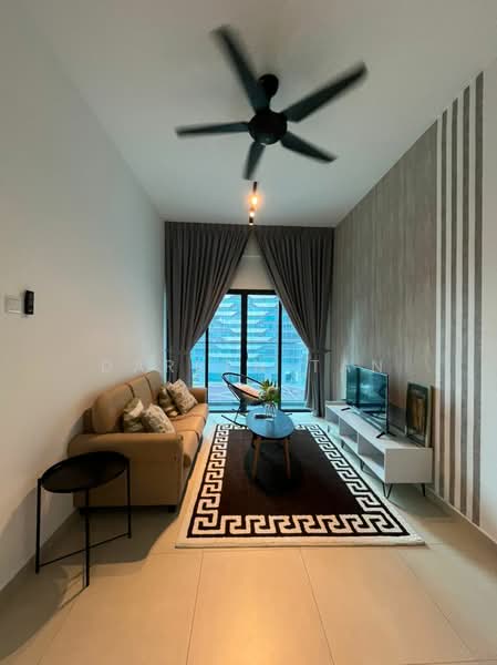 Servis Apartment untuk Disewa di Reizz Residence - Darren Tan - Living Room - PropertyGuru.com.my