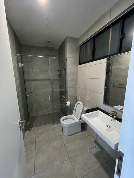 Servis Apartment untuk Disewa di The Sentral Suites - Li Ping - Bathroom - PropertyGuru.com.my