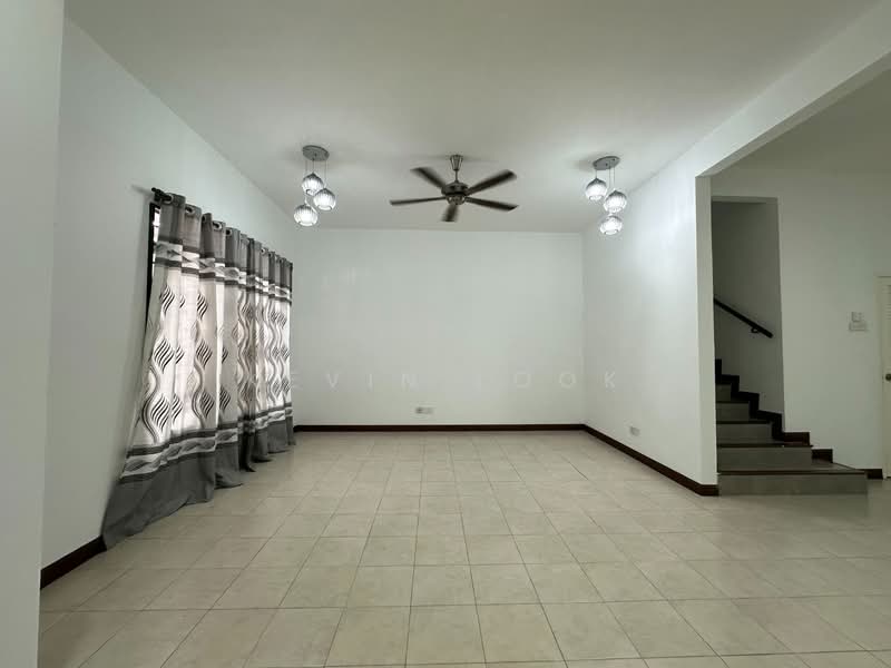 Rumah Teres 2 Tingkat untuk Dijual di Shah Alam (Selangor) - Kevin Look - Living Room - PropertyGuru.com.my