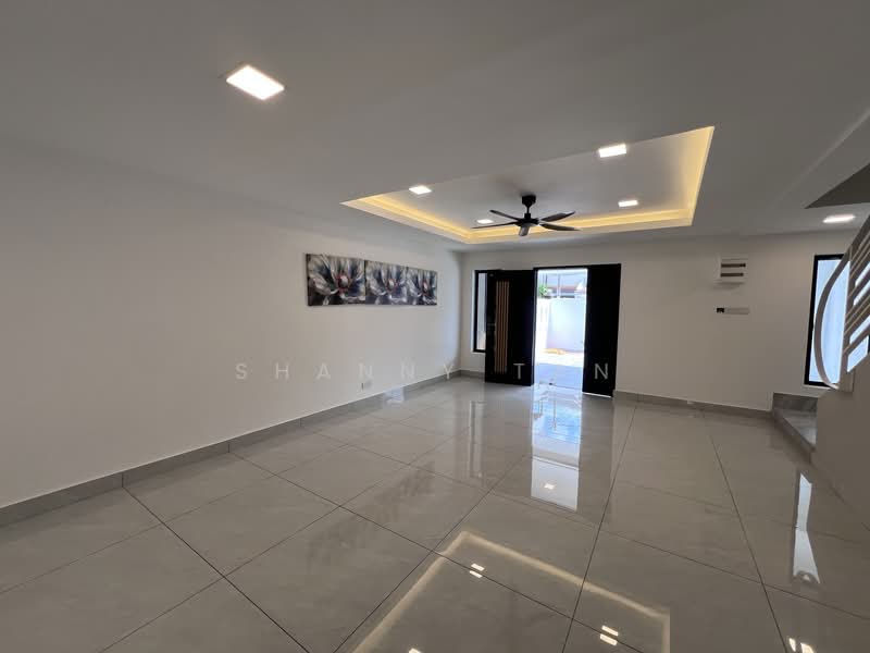 2-storey Terraced House for Sale in Bandar Mahkota Cheras (Cheras) - Shanny Tan - Living Room - PropertyGuru.com.my