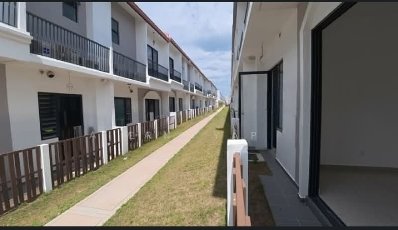 Rumah Teres 2 Tingkat untuk Dijual di Setia Safiro (Cyberjaya) - Eric Yap - Exterior - PropertyGuru.com.my
