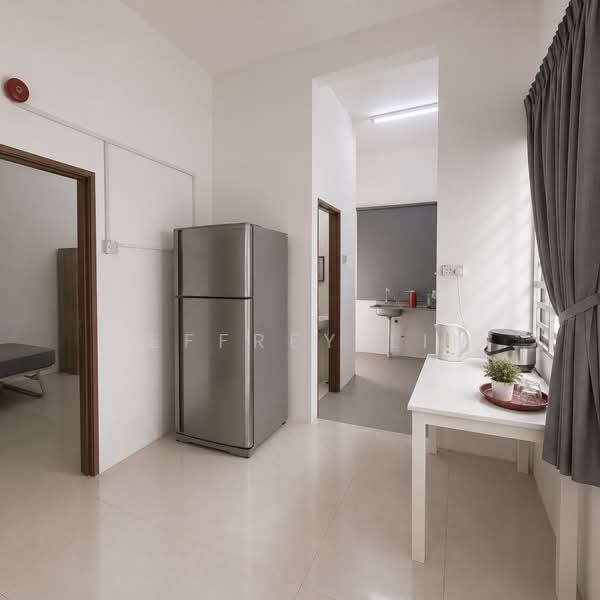 Semi-Detached House for Rent in Juru (Penang) - Jeffrey Lim - Kitchen - PropertyGuru.com.my