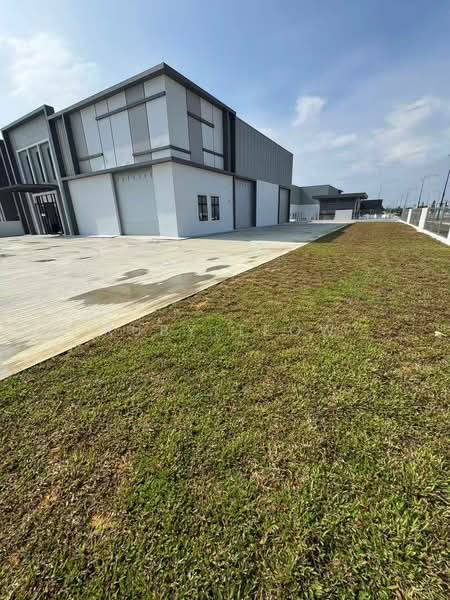 Kilang untuk Disewa di Eco Business Park 1 (Johor Bahru) - Ruby Teow - Exterior - PropertyGuru.com.my
