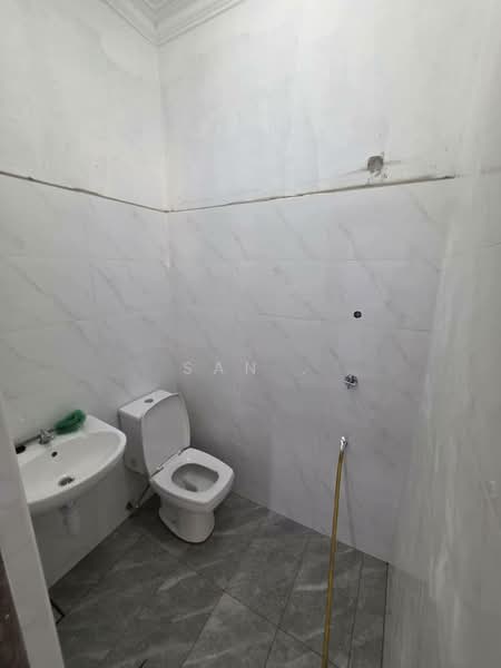 Rumah Teres 2 Tingkat untuk Dijual di Taman Bukit Mewah (Tampoi) - San . - PropertyGuru.com.my
