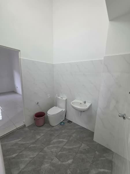 Rumah Teres 2 Tingkat untuk Dijual di Taman Bukit Mewah (Tampoi) - San . - PropertyGuru.com.my