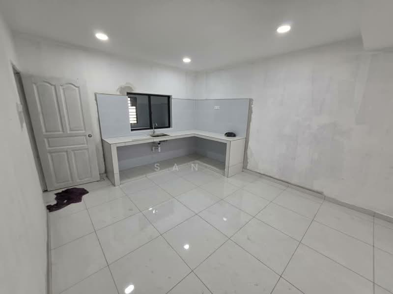 Rumah Teres 2 Tingkat untuk Dijual di Taman Bukit Mewah (Tampoi) - San . - PropertyGuru.com.my