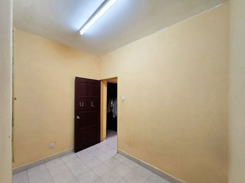Pangsapuri untuk Dijual di Sri Gotong Apartment - Zul Syafiq - Interior - PropertyGuru.com.my