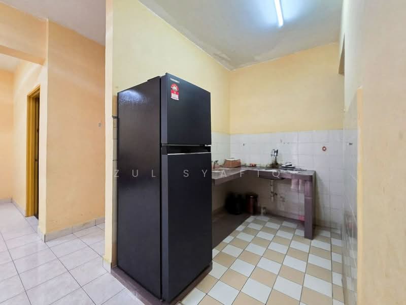 Pangsapuri untuk Dijual di Sri Gotong Apartment - Zul Syafiq - Kitchen - PropertyGuru.com.my