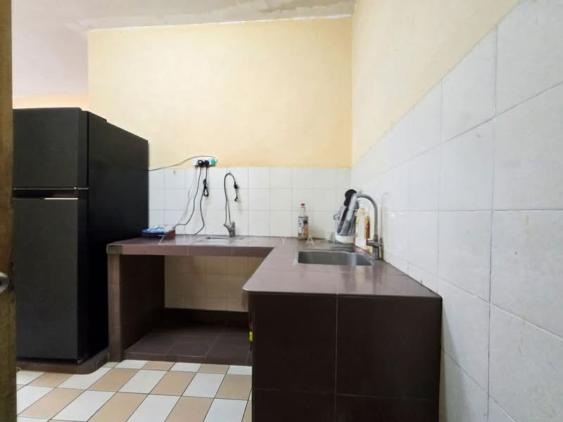 Pangsapuri untuk Dijual di Sri Gotong Apartment - Zul Syafiq - Kitchen - PropertyGuru.com.my