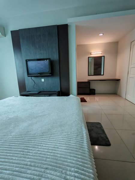 Kondominium untuk Dijual di Kinta Riverfront Hotel & Suites - Kelly Tan - Bedroom - PropertyGuru.com.my