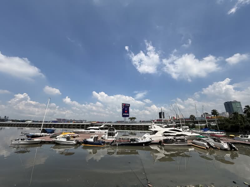 Apartment for Sale at R&F Princess Cove Phase 3-New Casa Suites - Caleb Yeo - PropertyGuru.com.my