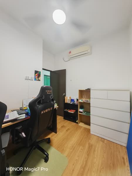 Condominium for Rent at The Aliff Residences (Alif Utama) - Jojo Chung - Study - PropertyGuru.com.my