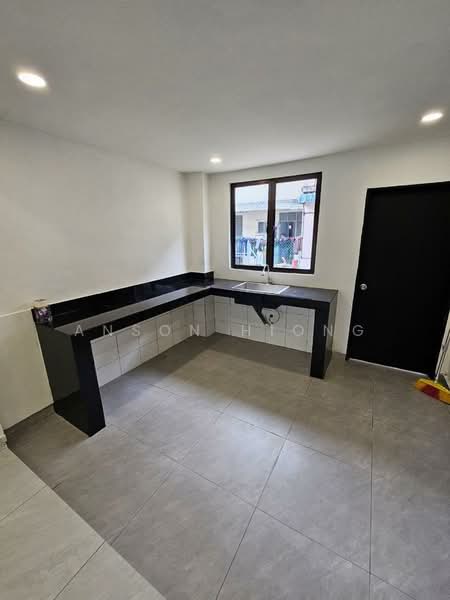 2-storey Terraced House for Sale in Bukit Indah (Iskandar Puteri (Nusajaya)) - Anson Hiong - Kitchen - PropertyGuru.com.my