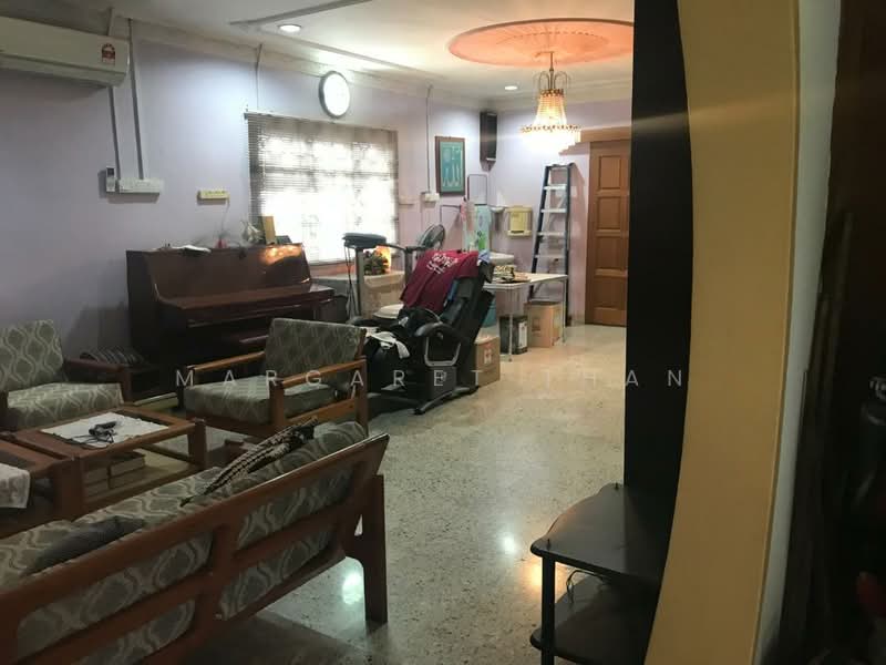 Bungalow for Sale in SS1 (Petaling Jaya) - Margaret Than - Living Room - PropertyGuru.com.my