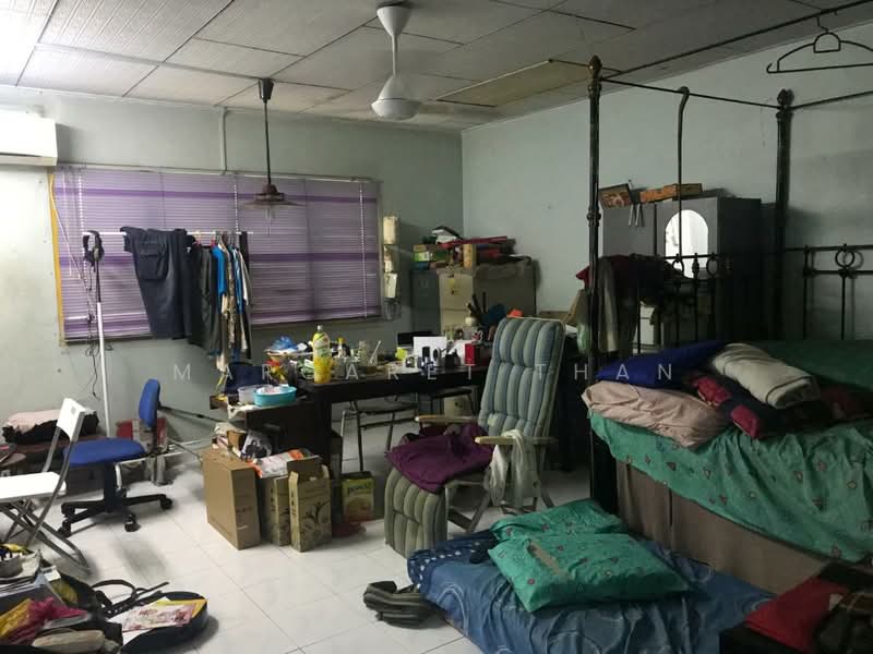 Bungalow for Sale in SS1 (Petaling Jaya) - Margaret Than - Bedroom - PropertyGuru.com.my