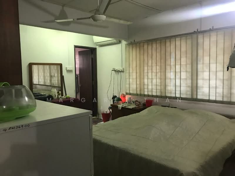Bungalow for Sale in SS1 (Petaling Jaya) - Margaret Than - Bedroom - PropertyGuru.com.my