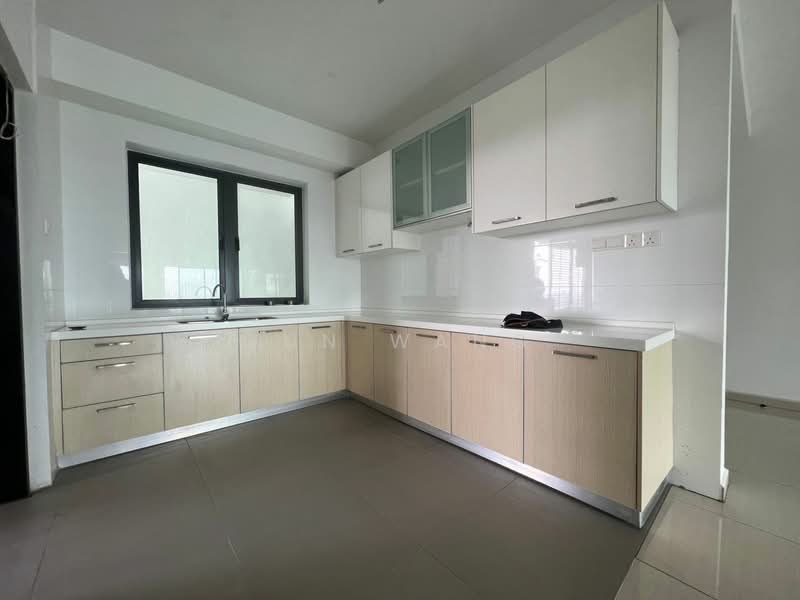 Condominium for Sale at Molek Pine 4 - Jun Wang - PropertyGuru.com.my