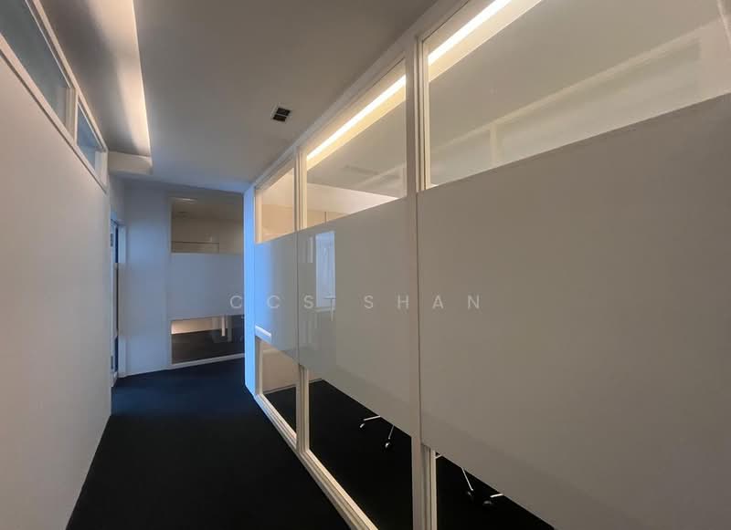 Shop / Office for Rent in Kampung Sungai Kayu Ara (Petaling Jaya) - CCS Shan - Corridor - PropertyGuru.com.my