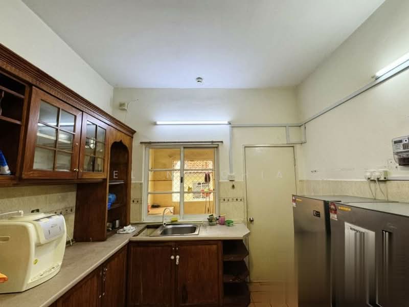 Rumah Teres untuk Disewa di Bandar Sri Damansara (Selangor) - Elynn Chia - Kitchen - PropertyGuru.com.my