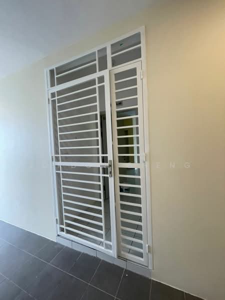 Kondominium untuk Disewa di Residensi Sateria - Jordon Cheng - Entrance - PropertyGuru.com.my