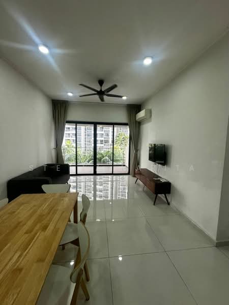 Condominium for Rent at Amberside @ Country Garden Danga Bay - Stella Narita - Living Room - PropertyGuru.com.my